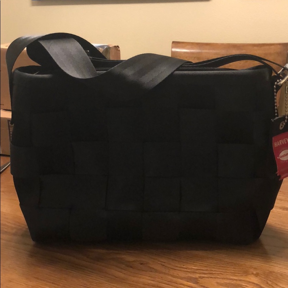 Harvey’s Seatbeltbag
